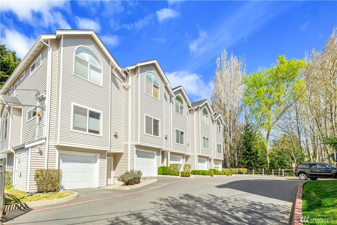 9716 28th Ave SW Seattle WA 98126