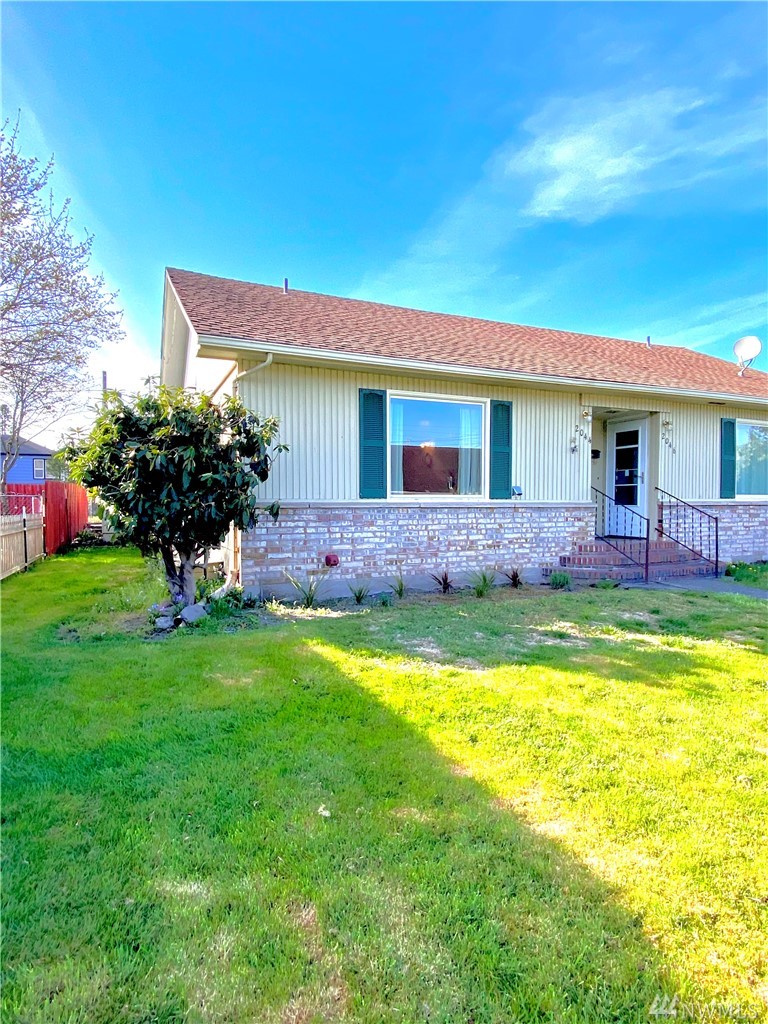 2044 Cole St Enumclaw WA 98022