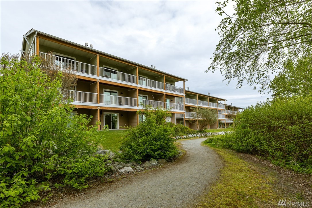 1890 SW Scenic Heights St Unit F3 Unit F3 Oak Harbor WA 98277