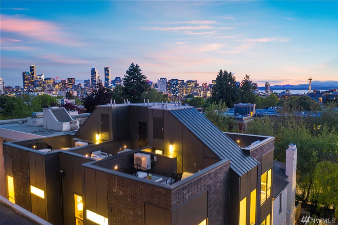 526 12th Ave E Unit  Seattle WA 98102