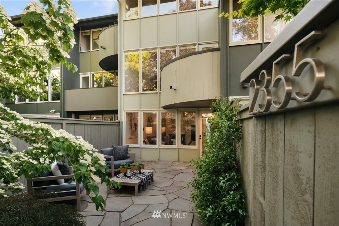 2355 42nd Ave E Unit 9 Unit 9 Seattle WA 98112