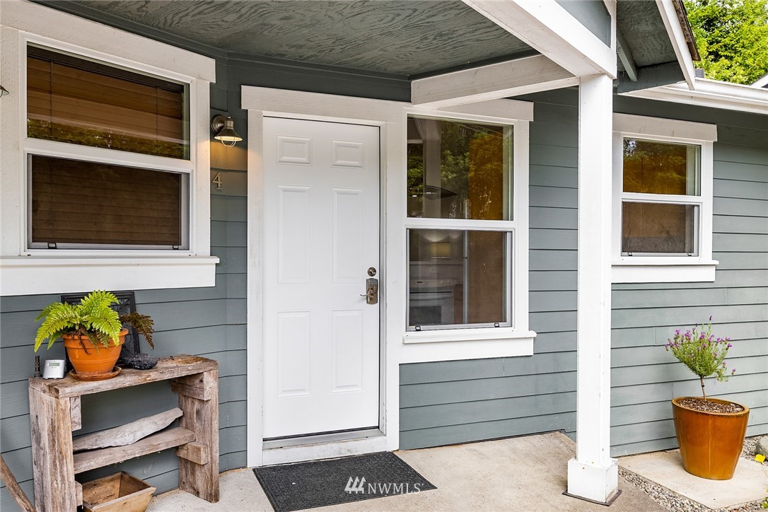 1574 Parkview Dr NE Unit 4 Unit 4 Bainbridge Island WA 98110