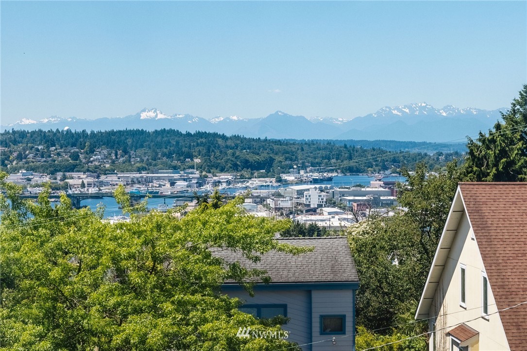 4403 Greenwood Ave N Unit 102 Unit 102 Seattle WA 98103