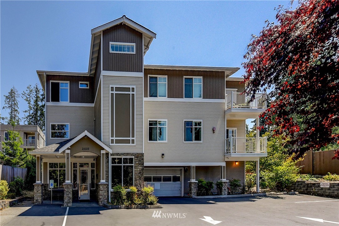 20028 15th Ave NE Unit 110 Unit 110 Shoreline WA 98155
