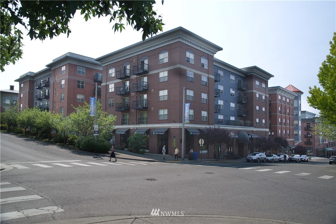 960 Harris Ave Unit 605 Unit 605 Bellingham WA 98225