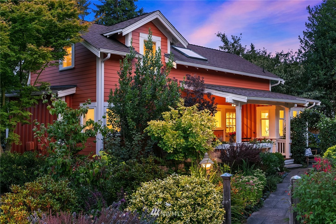 315 N 160th Pl Shoreline WA 98133