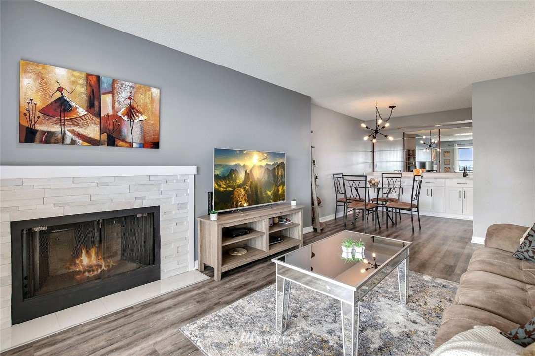 3421 SW Roxbury St Unit 404 Unit 404 Seattle WA 98126