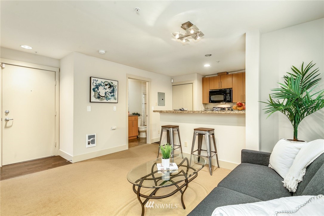 3202 SW Avalon Way Unit 101 Unit 101 Seattle WA 98126