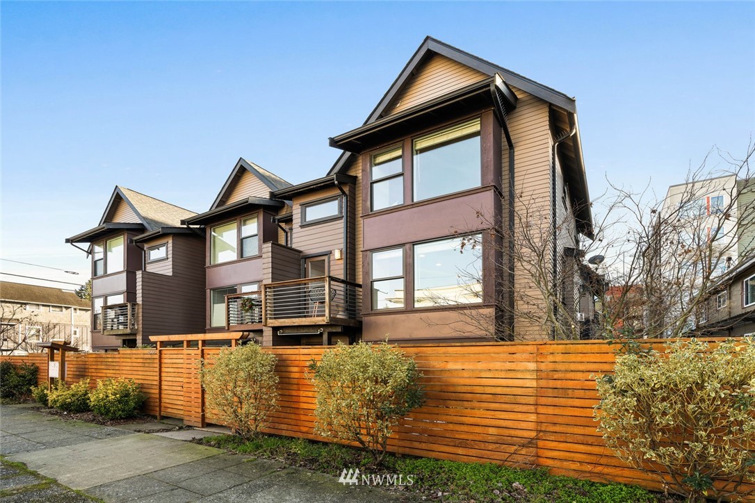 2005 NW 58th St Seattle WA 98107