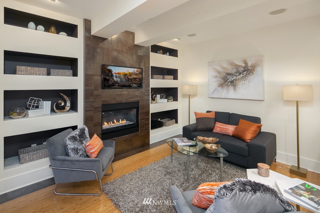 744 Harvard Ave E Unit 102 Unit 102 Seattle WA 98102