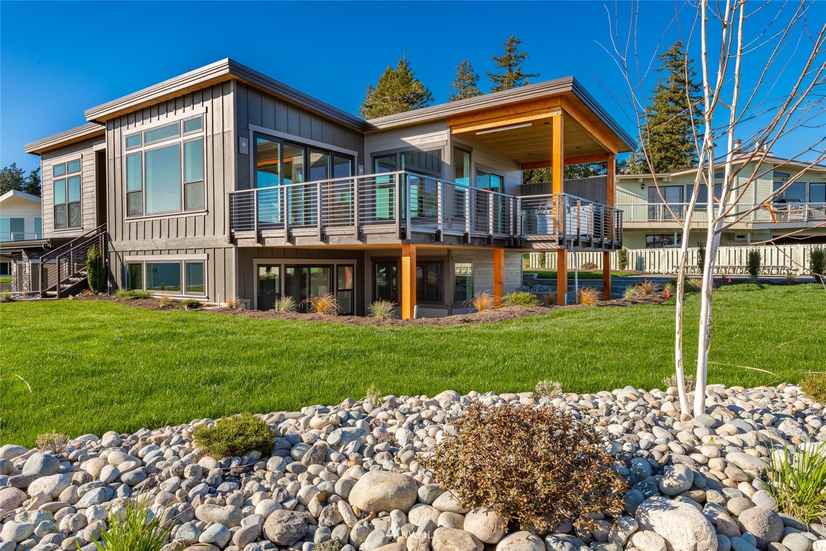 5752 Nakat Way Unit  Blaine WA 98230