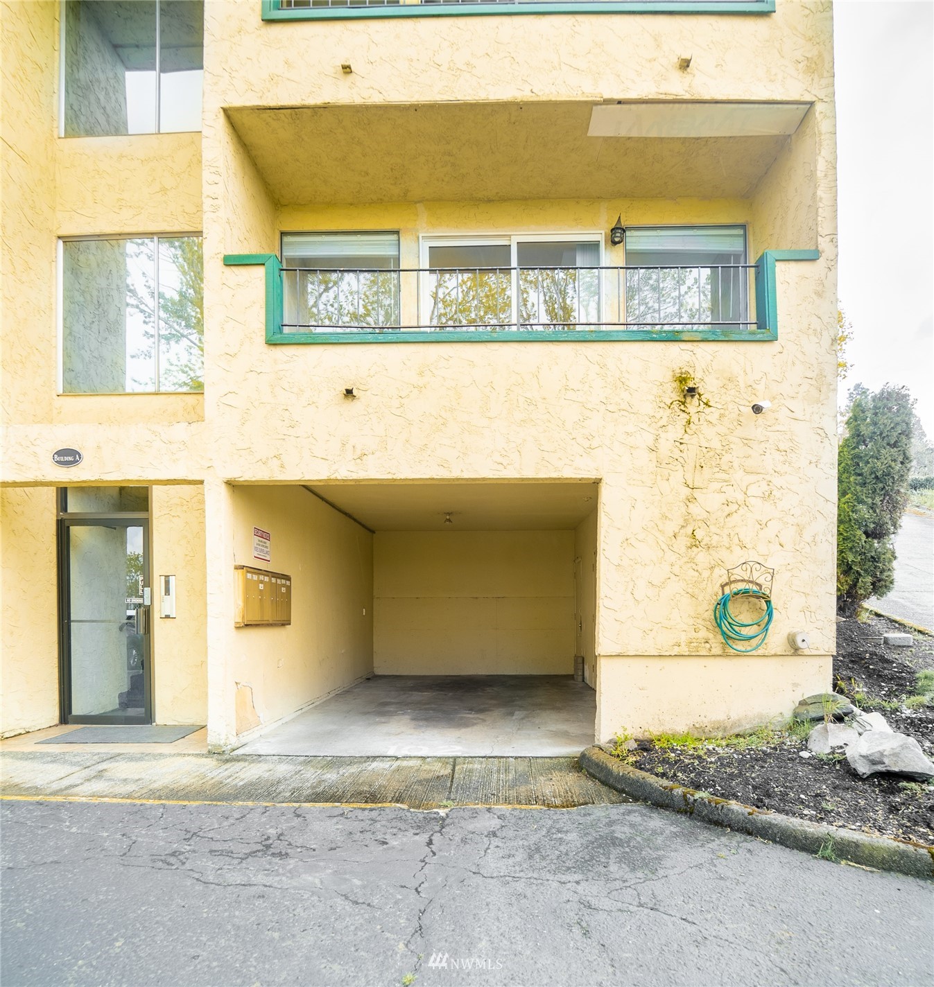 629 Cedar Ave S Unit A102 Unit A102 Renton WA 98057