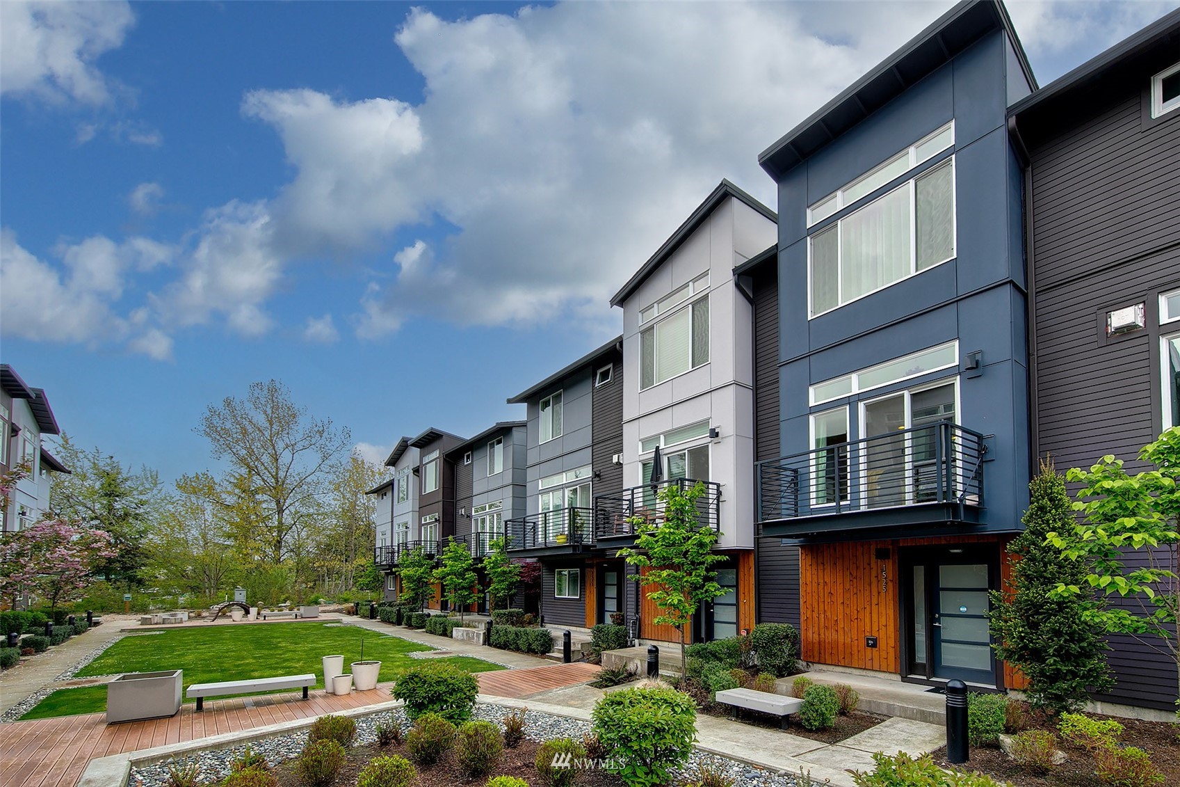 1525 139th Ct NE Unit 22 Unit 22 Bellevue WA 98005