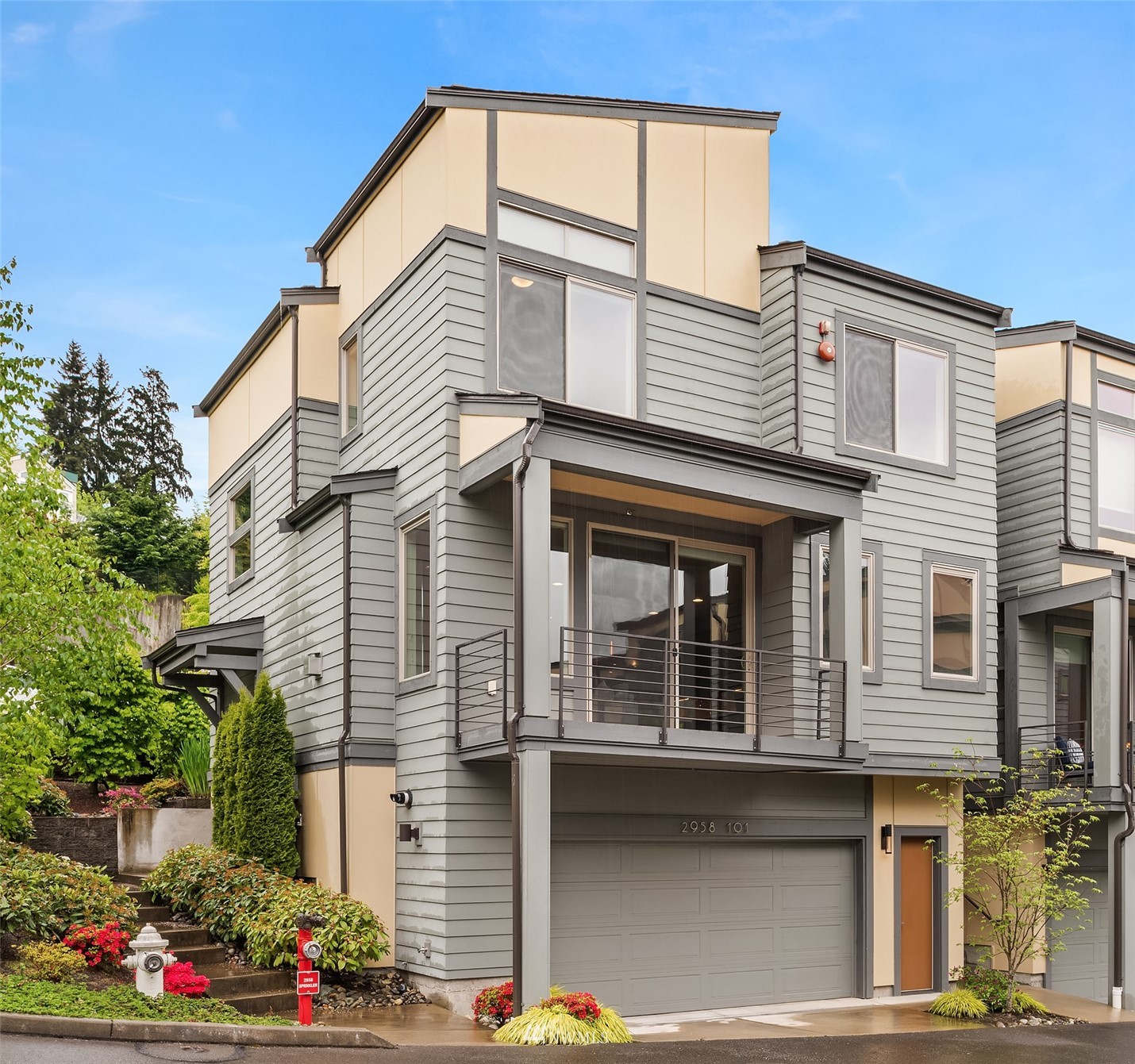 2958 76th Pl SE Unit 101 Unit 101 Mercer Island WA 98040