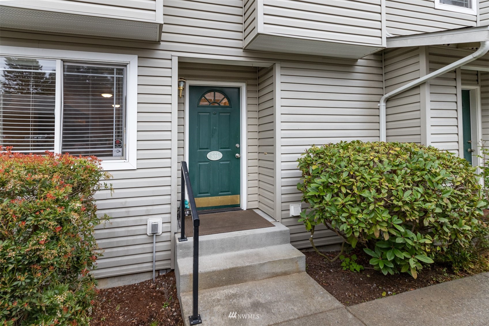 6106 202nd St SW Unit 103 Unit 103 Lynnwood WA 98036