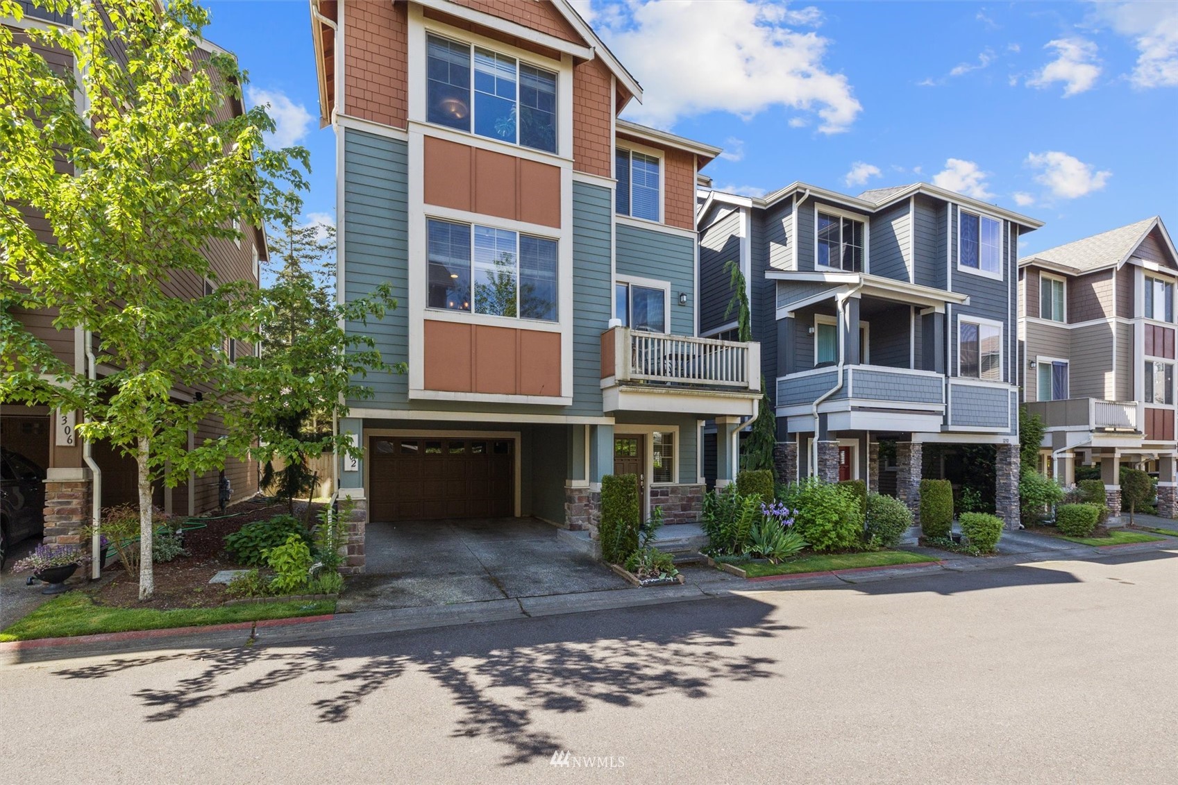 1302 100th Ct SE Everett WA 98208