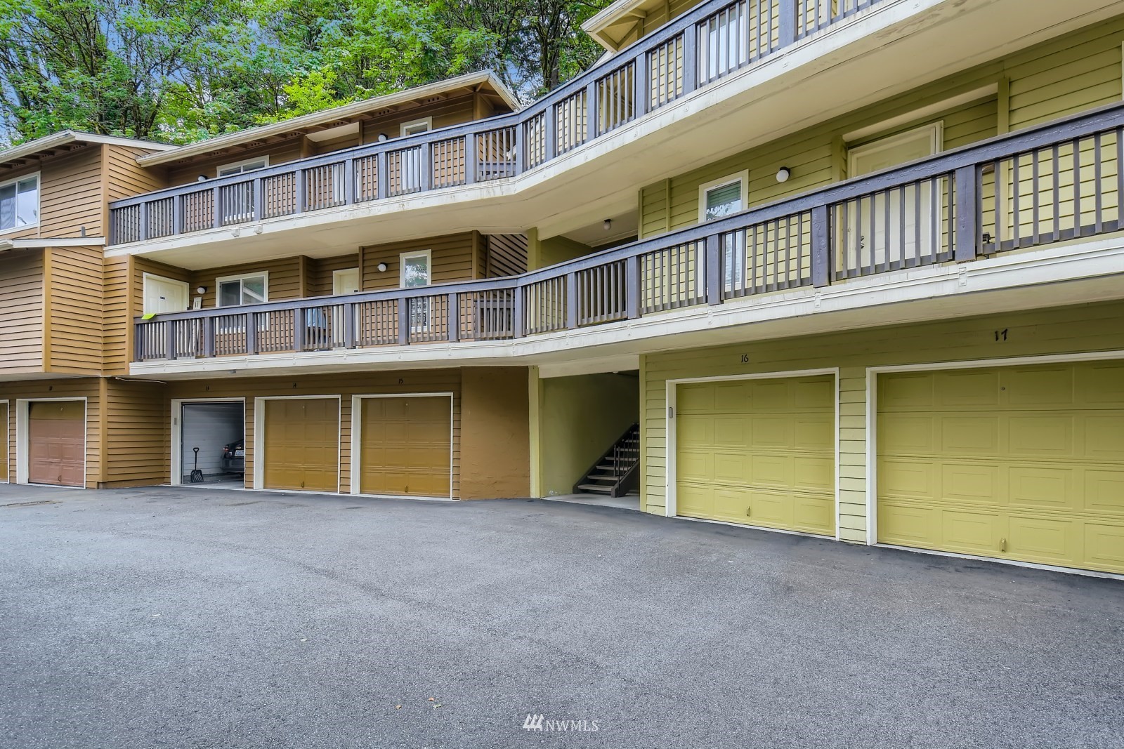 515 Newport Way NW Unit B6 Unit B6 Issaquah WA 98027