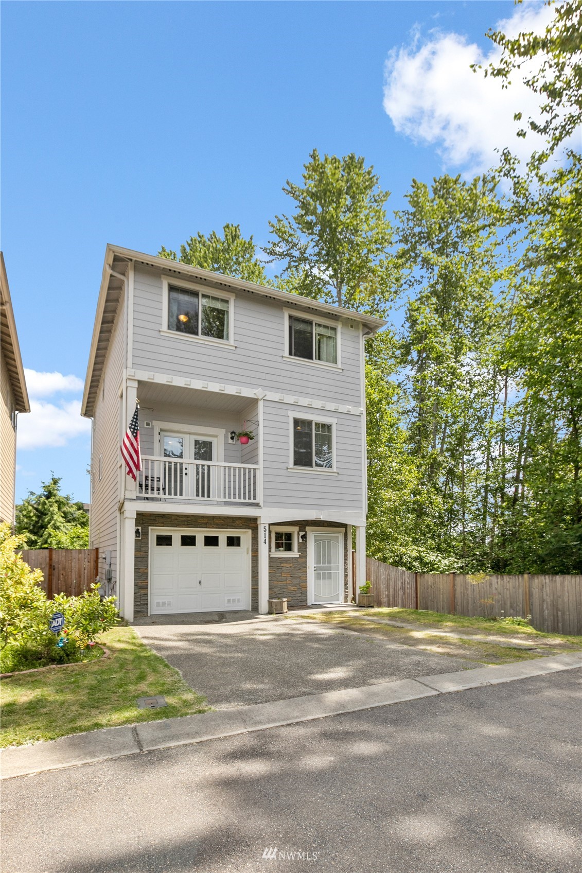 514 95th Ct SE Everett WA 98208