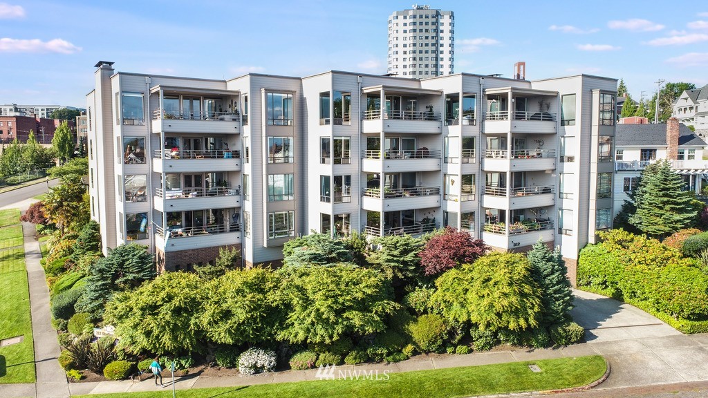 312 N Stadium Way Unit 201 Unit 201 Tacoma WA 98403