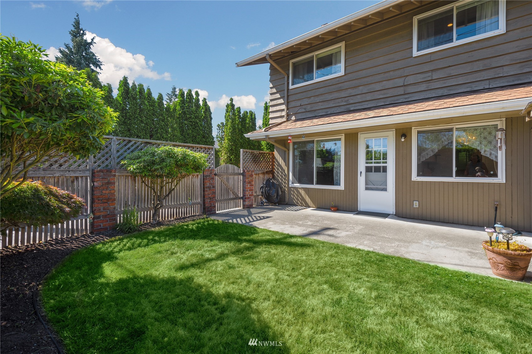 21120 77th Pl W Unit 104 Unit 104 Edmonds WA 98026