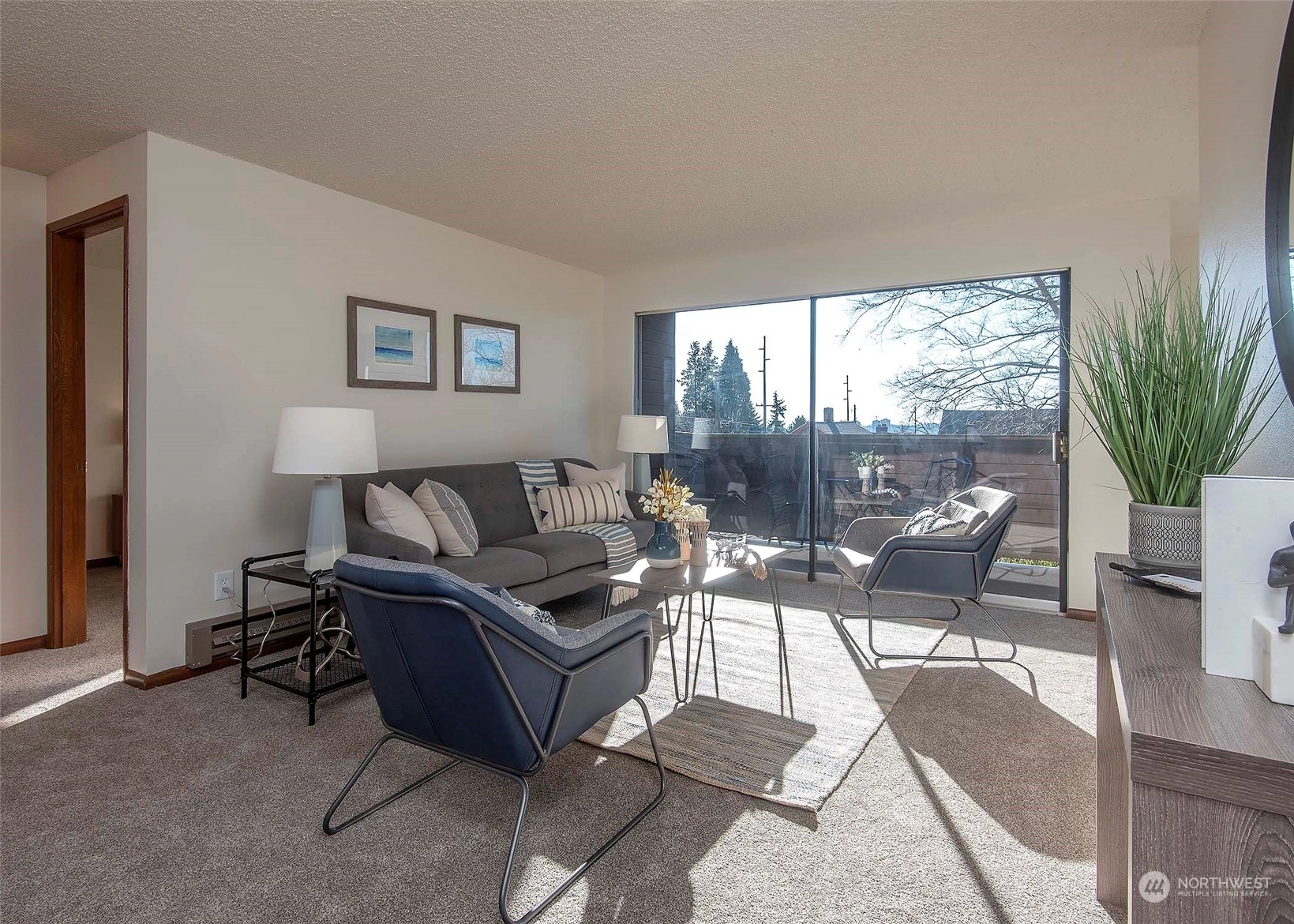8217 5th Ave NE Unit 302 Unit 302 Seattle WA 98115