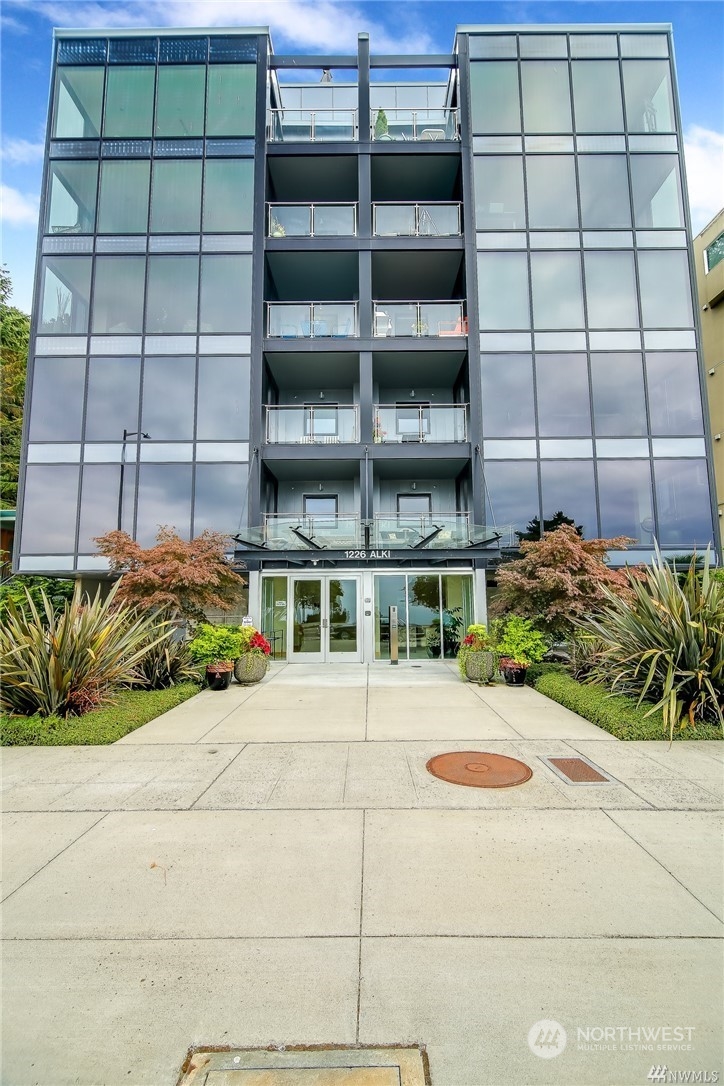 1226 Alki Ave SW Unit 3100 Unit 3100 Seattle WA 98116