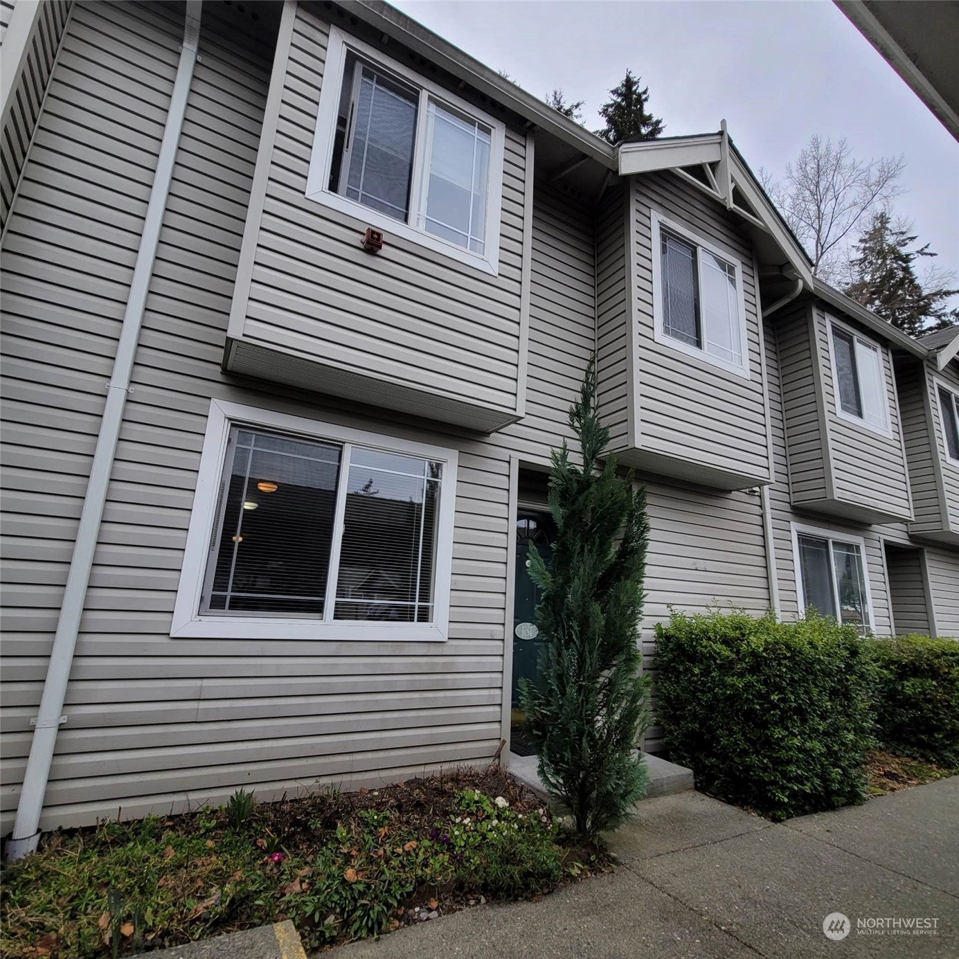 6126 202nd St SW Unit 104 Unit 104 Lynnwood WA 98036