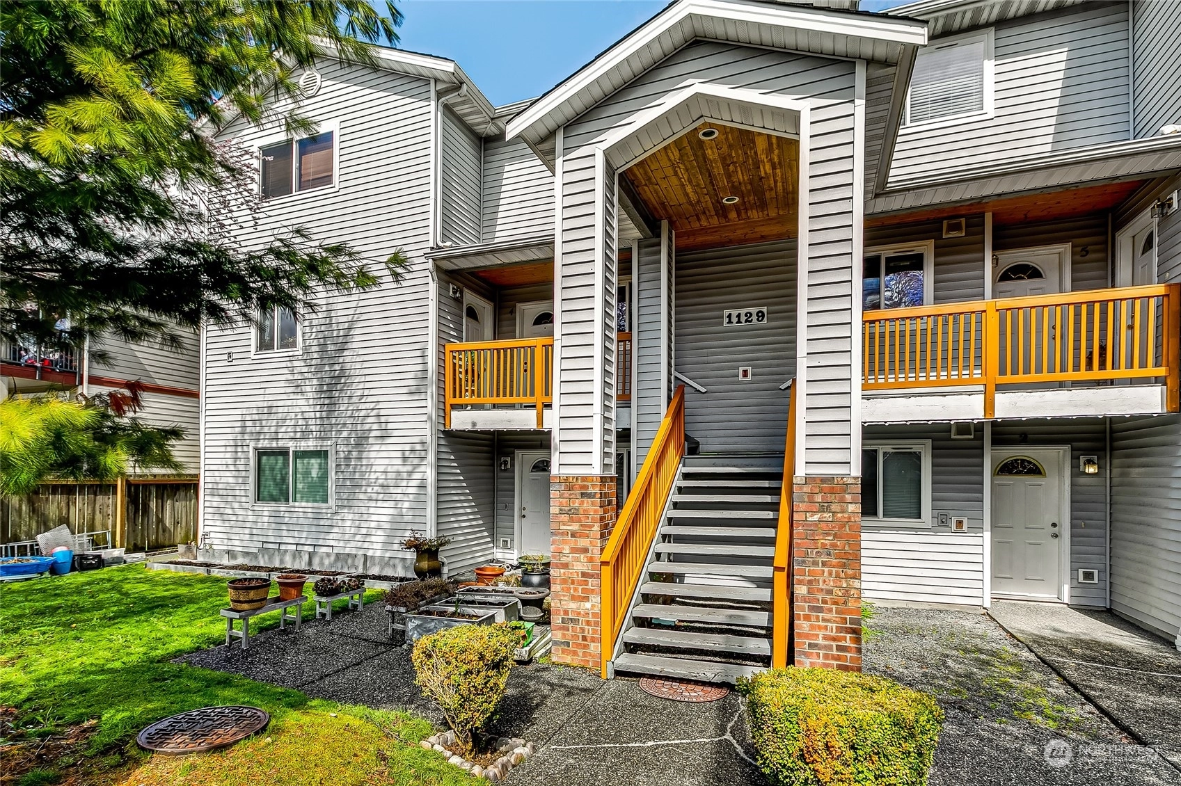 1129 W Casino Rd Unit 4 Unit 4 Everett WA 98204