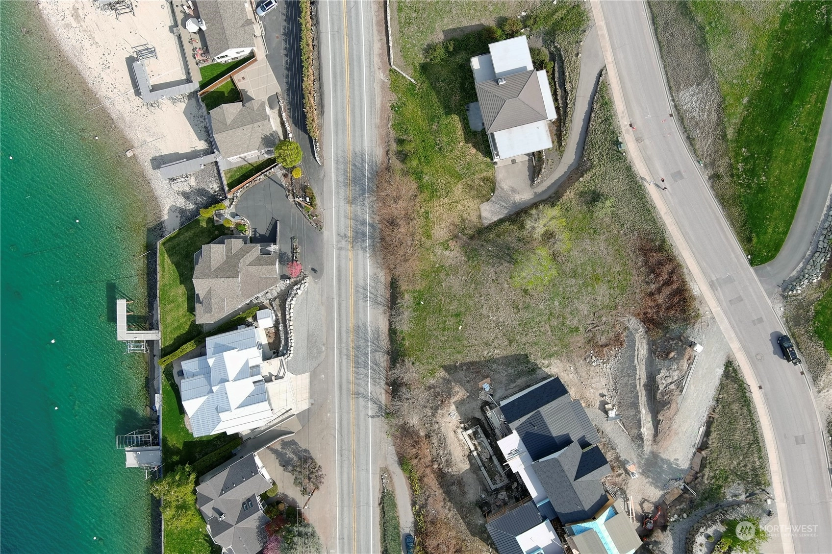 70 Grandview Ln Unit  Chelan WA 98816