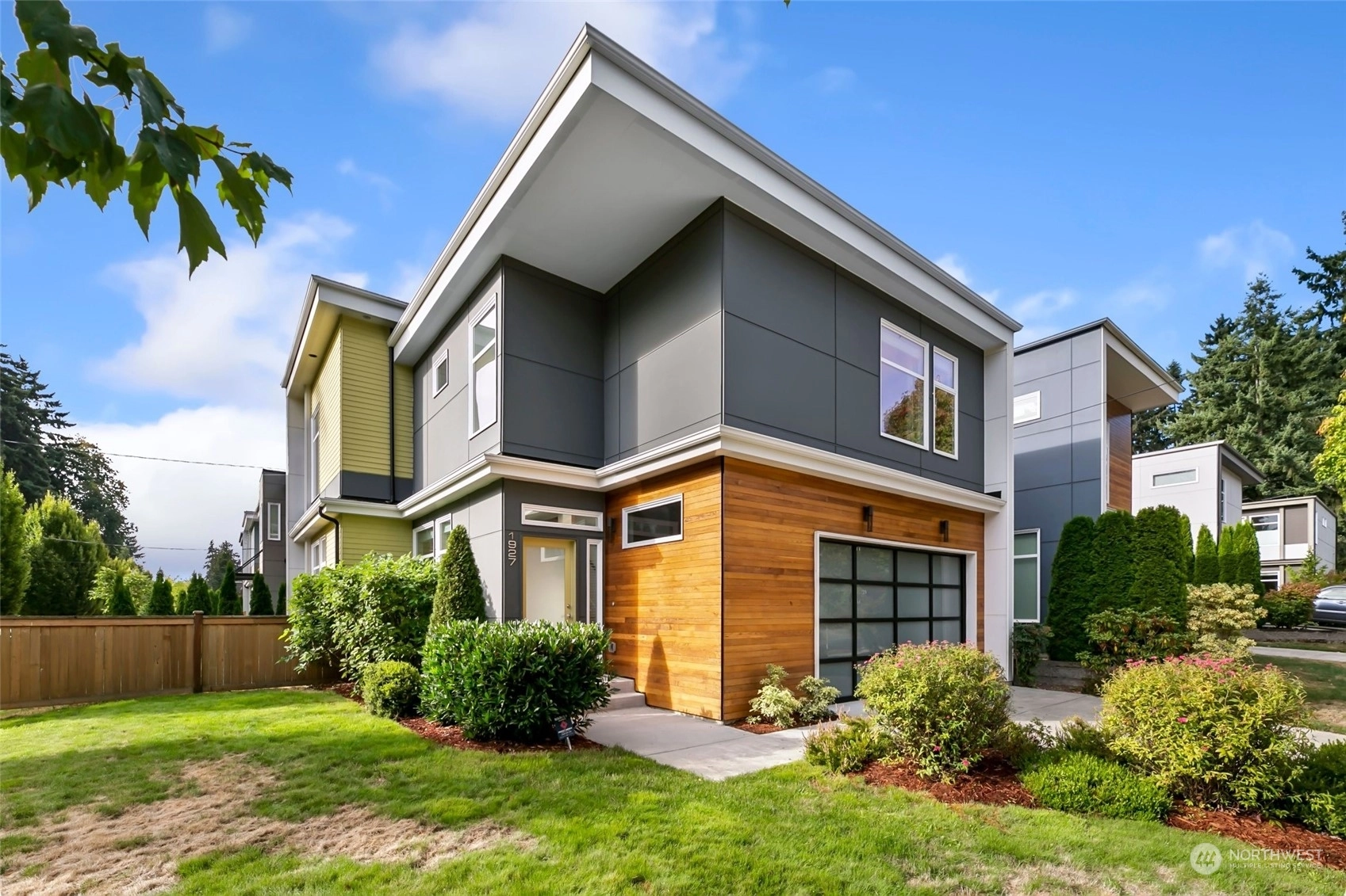 1927 N 140th St Unit  Seattle WA 98133