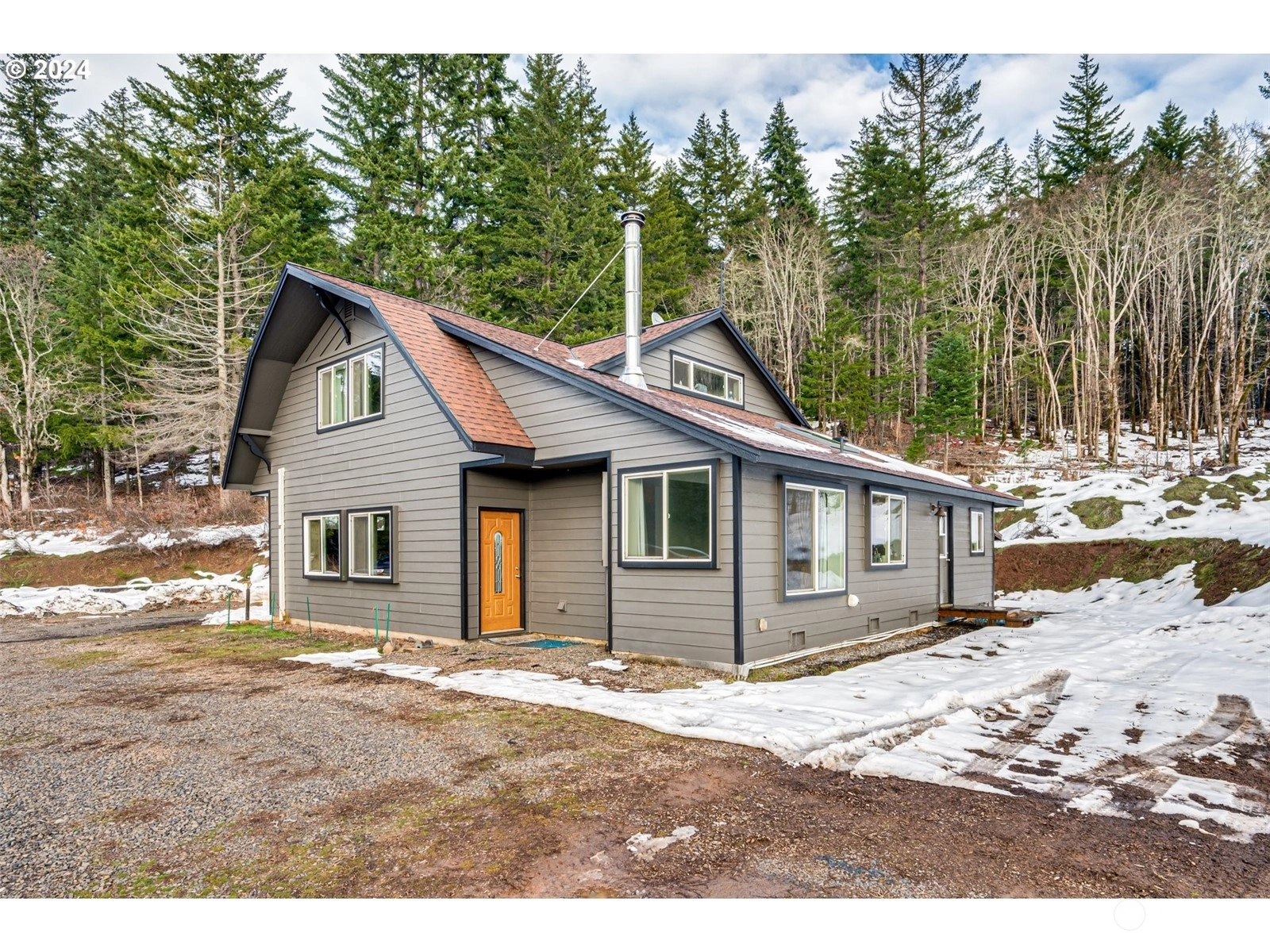 450 Rattlesnake Rd Husum WA 98623