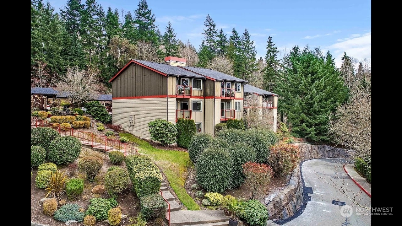 11058 NE 33rd Pl Unit D10 Unit D10 Bellevue WA 98004
