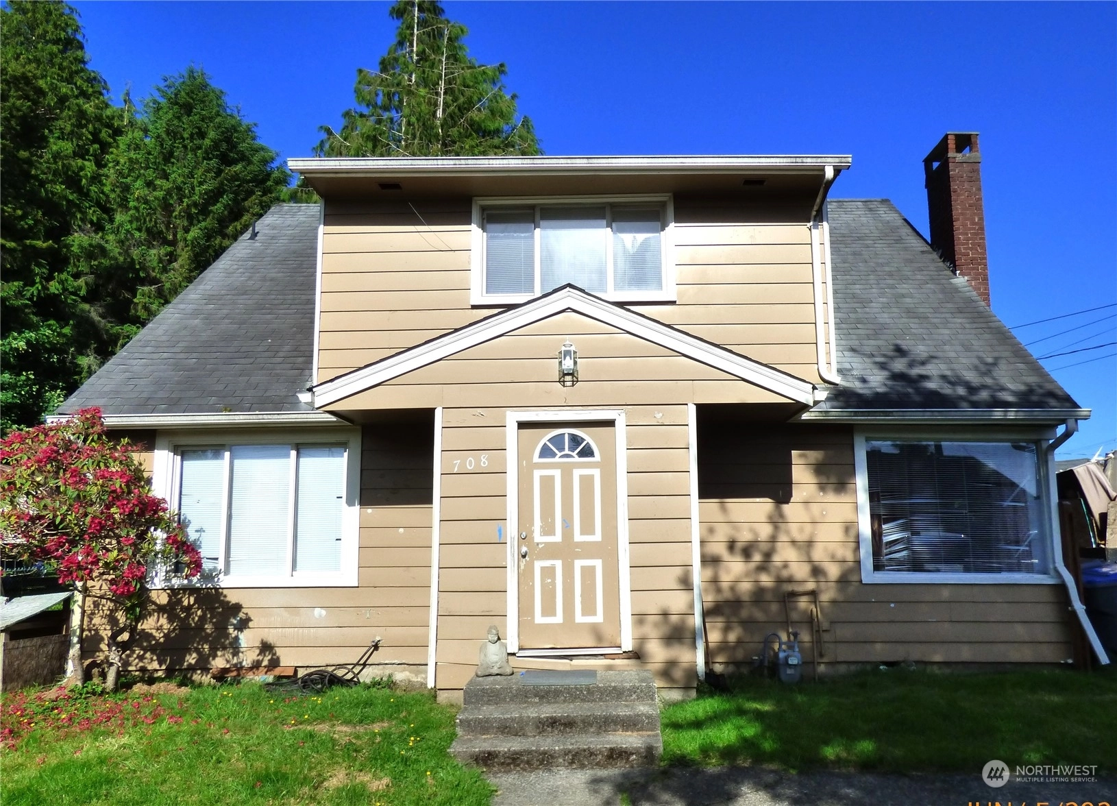 708 Willow St Aberdeen WA 98520