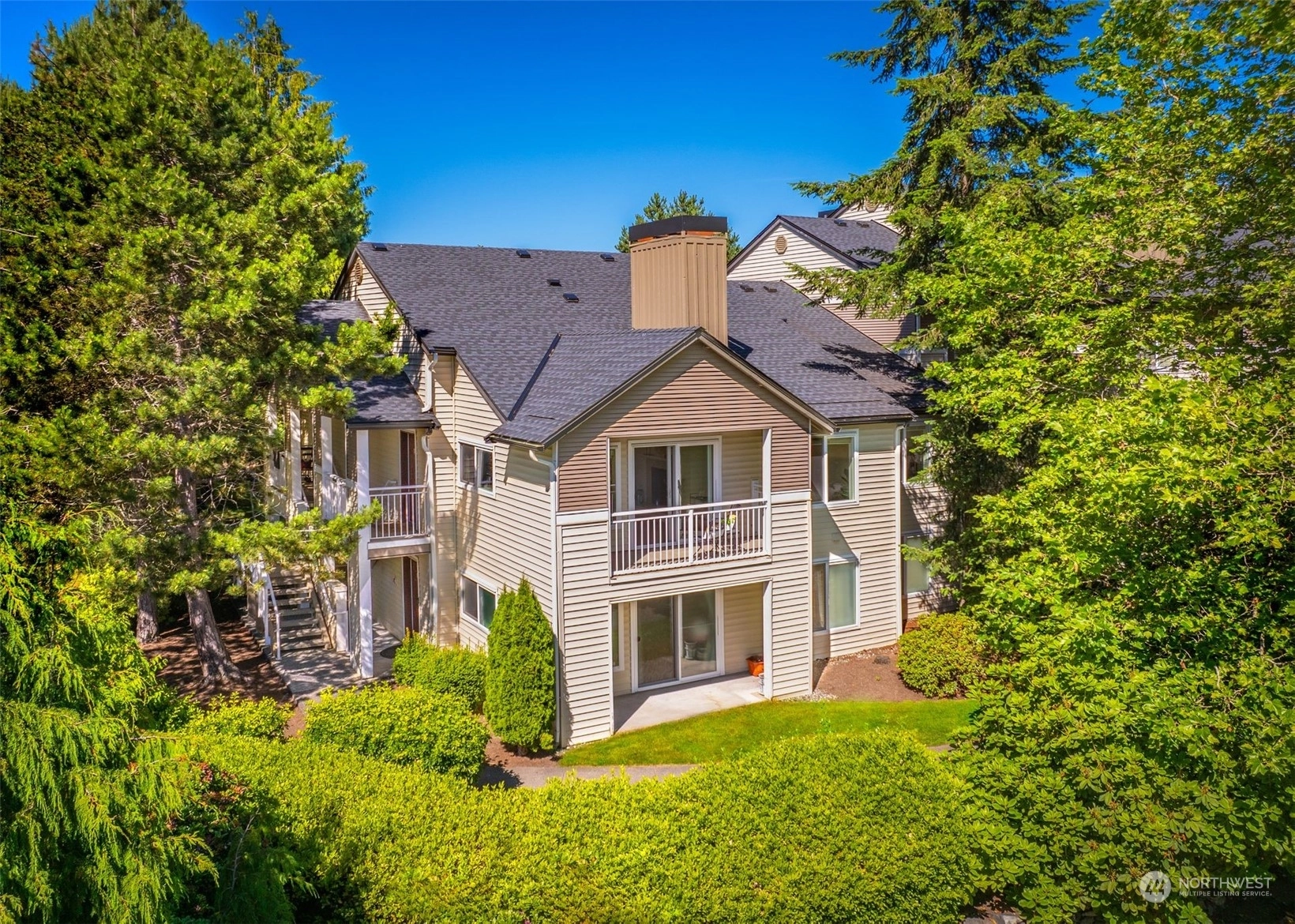 Front 9 Condos For Sale at Front 9 in Mukilteo, WA Wicklund