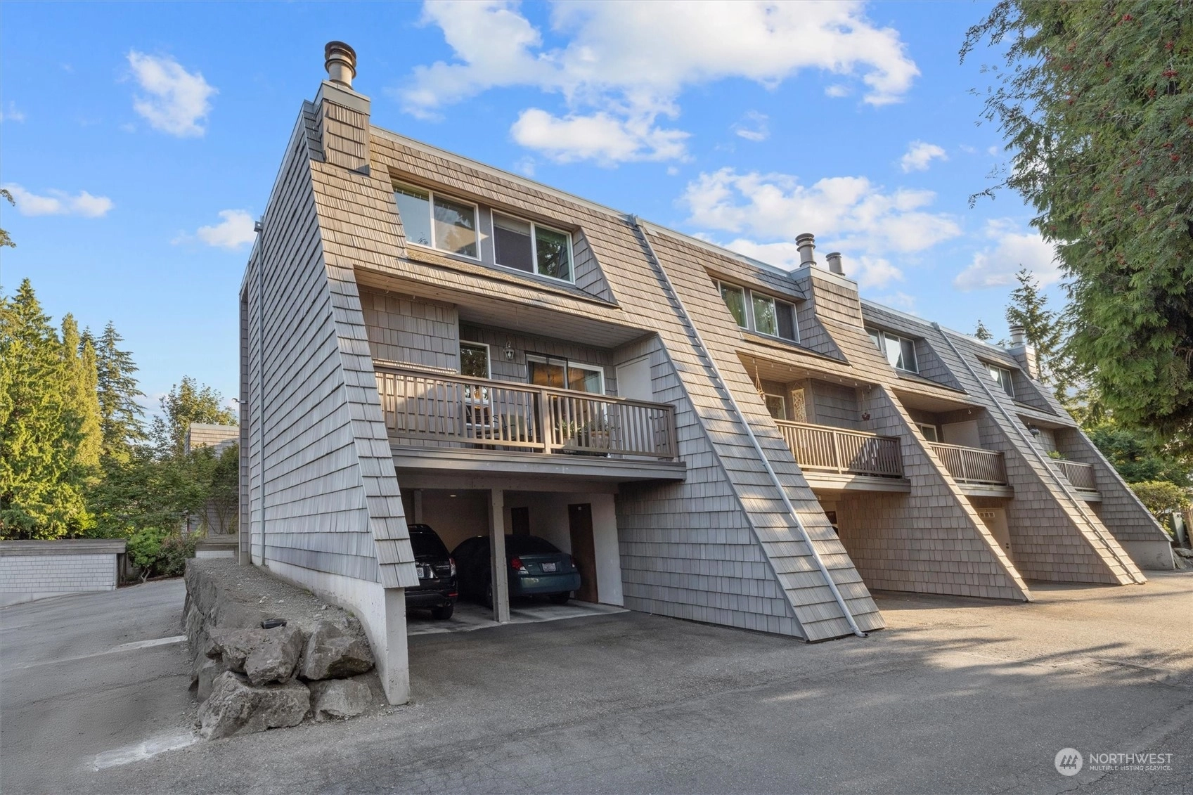 21615 80th Ave W Unit 204 Unit 204 Edmonds WA 98026