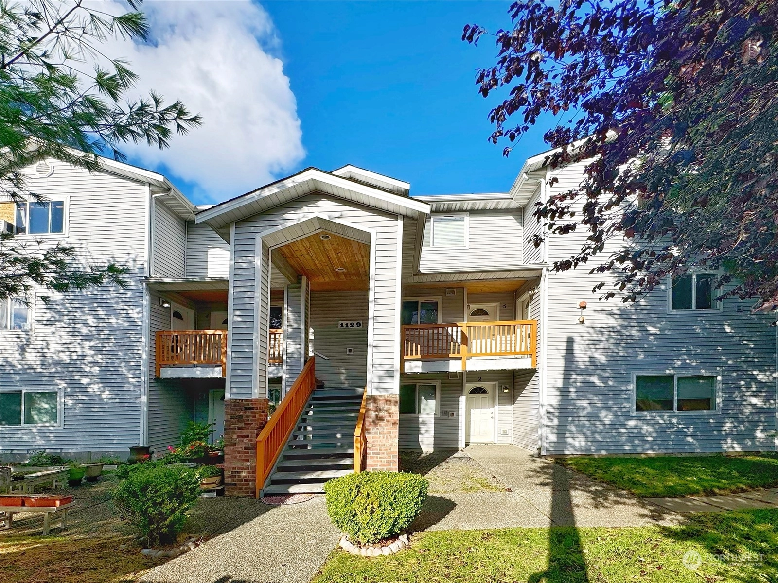 1129 W Casino Rd Unit 6 Unit 6 Everett WA 98204