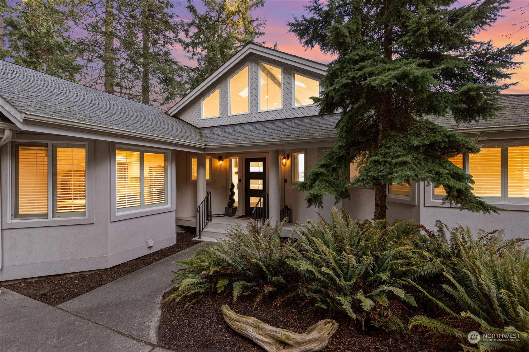 5230 Anglers Haven Dr Oak Harbor WA 98277