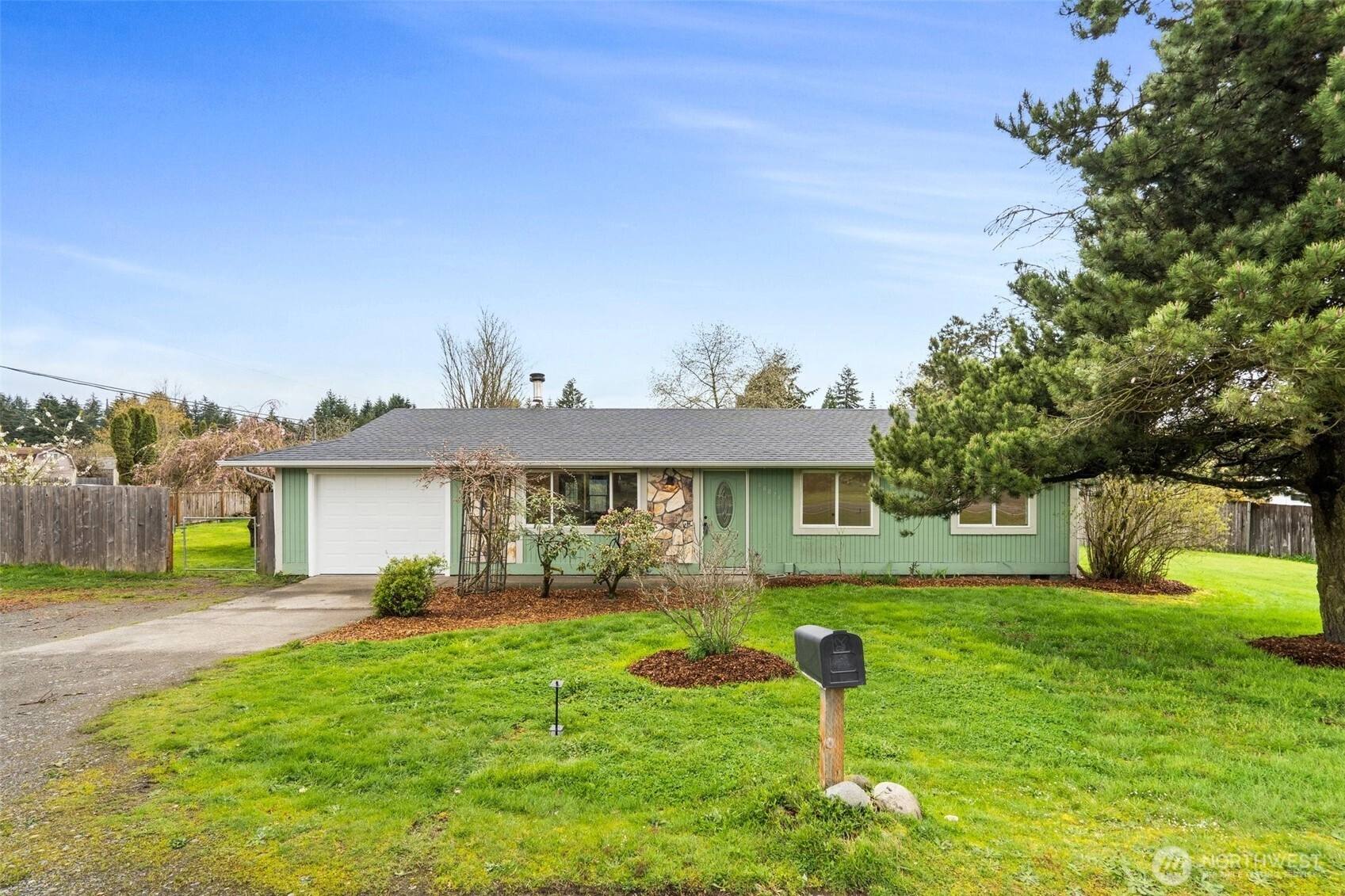 18821 Guava St SW Rochester WA 98579