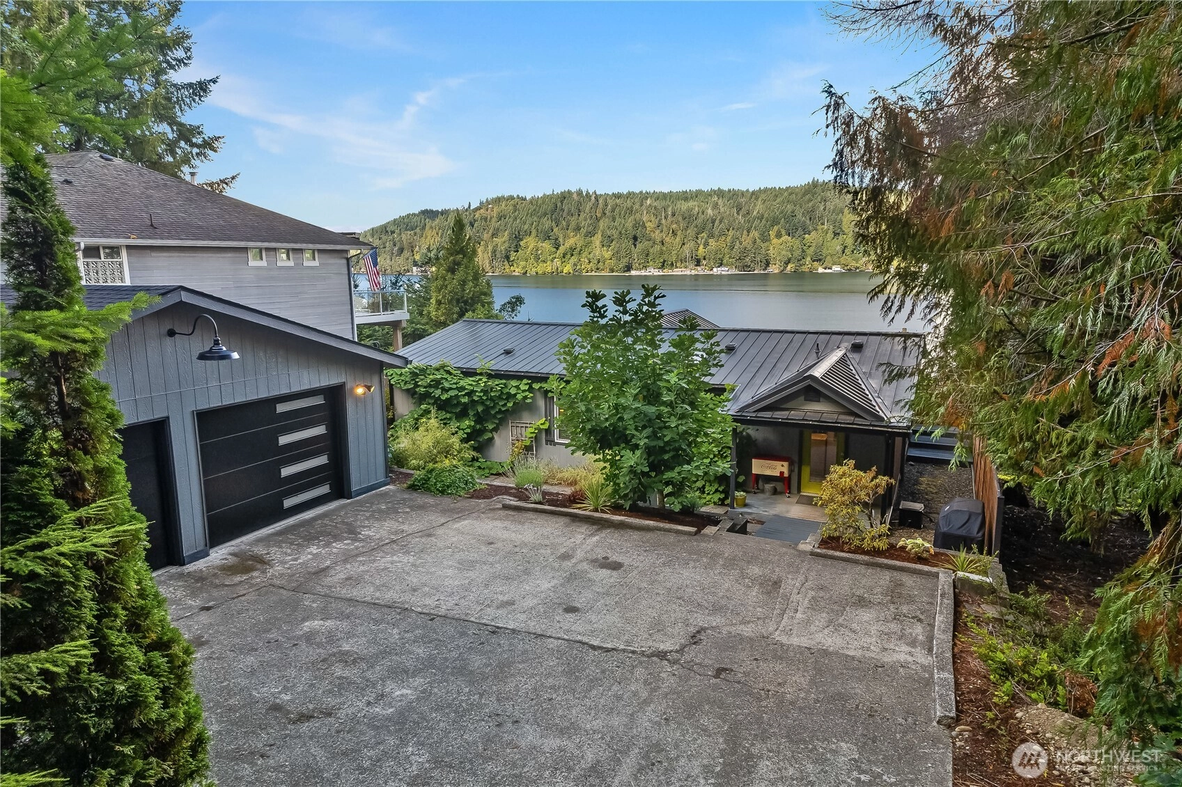80 E Pebble Beach Ln Union WA 98592