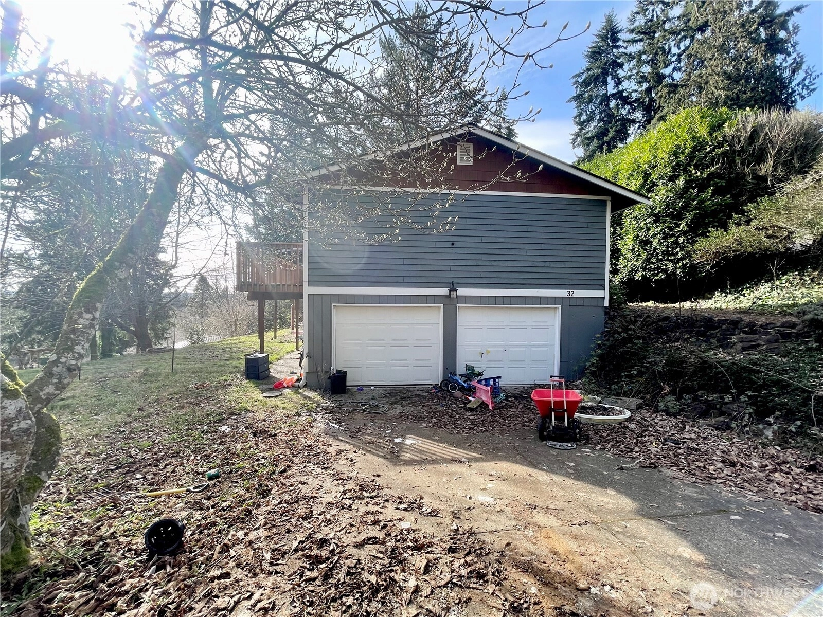 32 Madrona Pl DuPont WA 98327