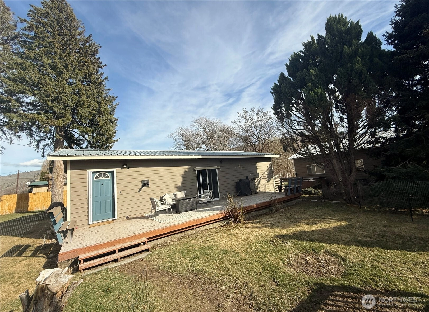 1494 Old Hwy 97 Unit  Malott WA 98829