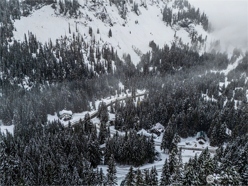5 St Anton Strasse Snoqualmie Pass WA 98045