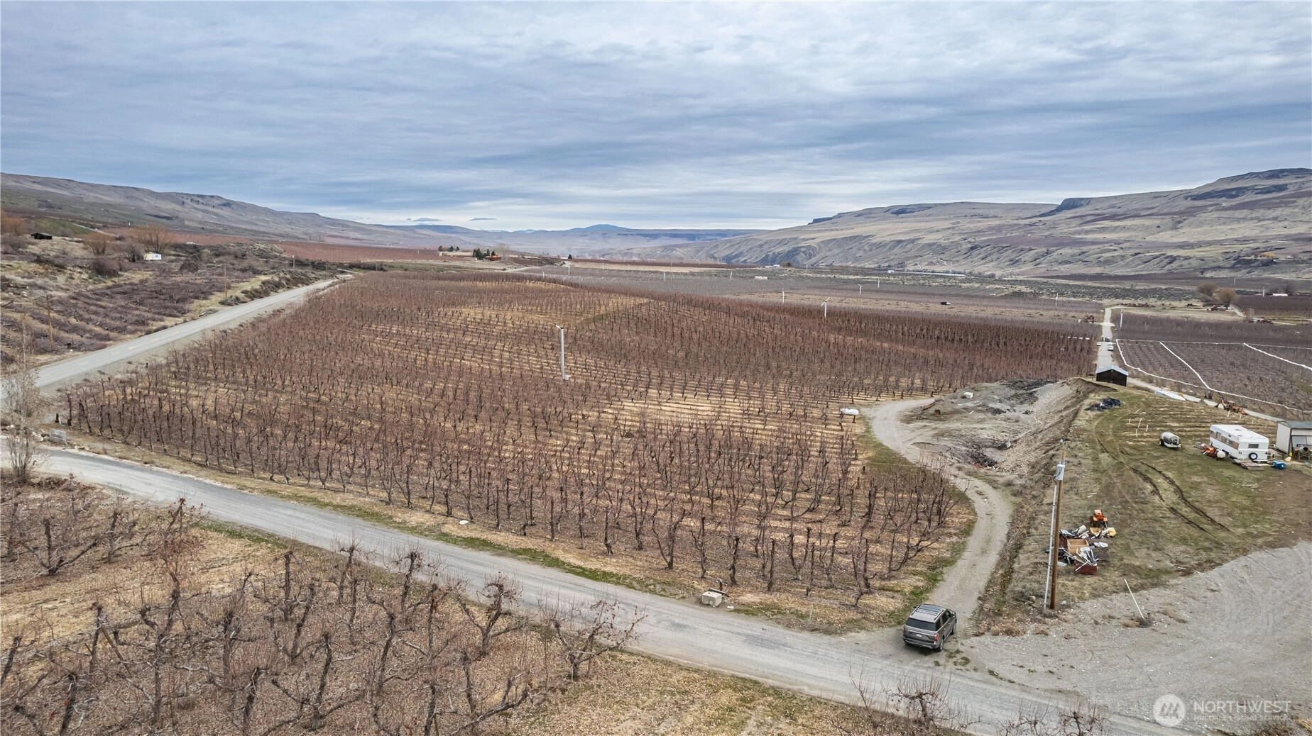 545 Jack Wells Rd Bridgeport WA 98813