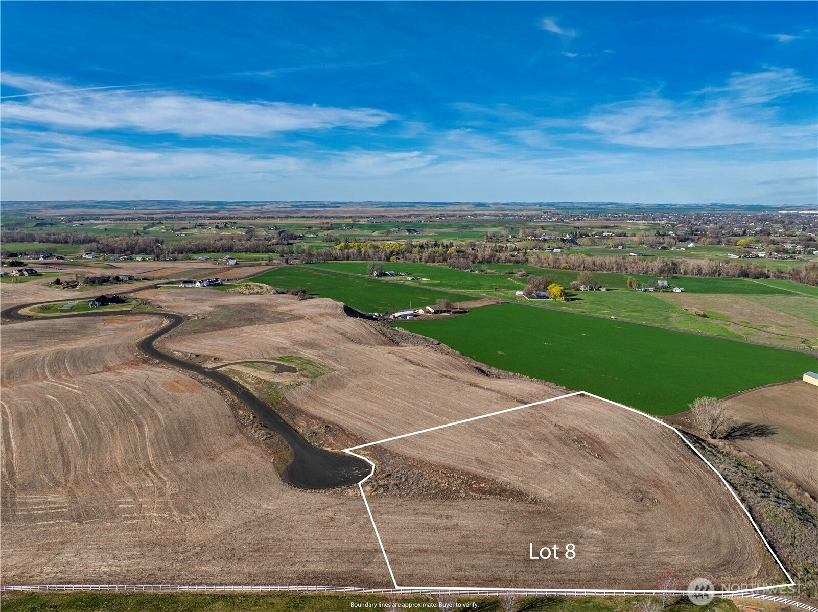 8 Ledgestone Dr Unit  Walla Walla WA 99362