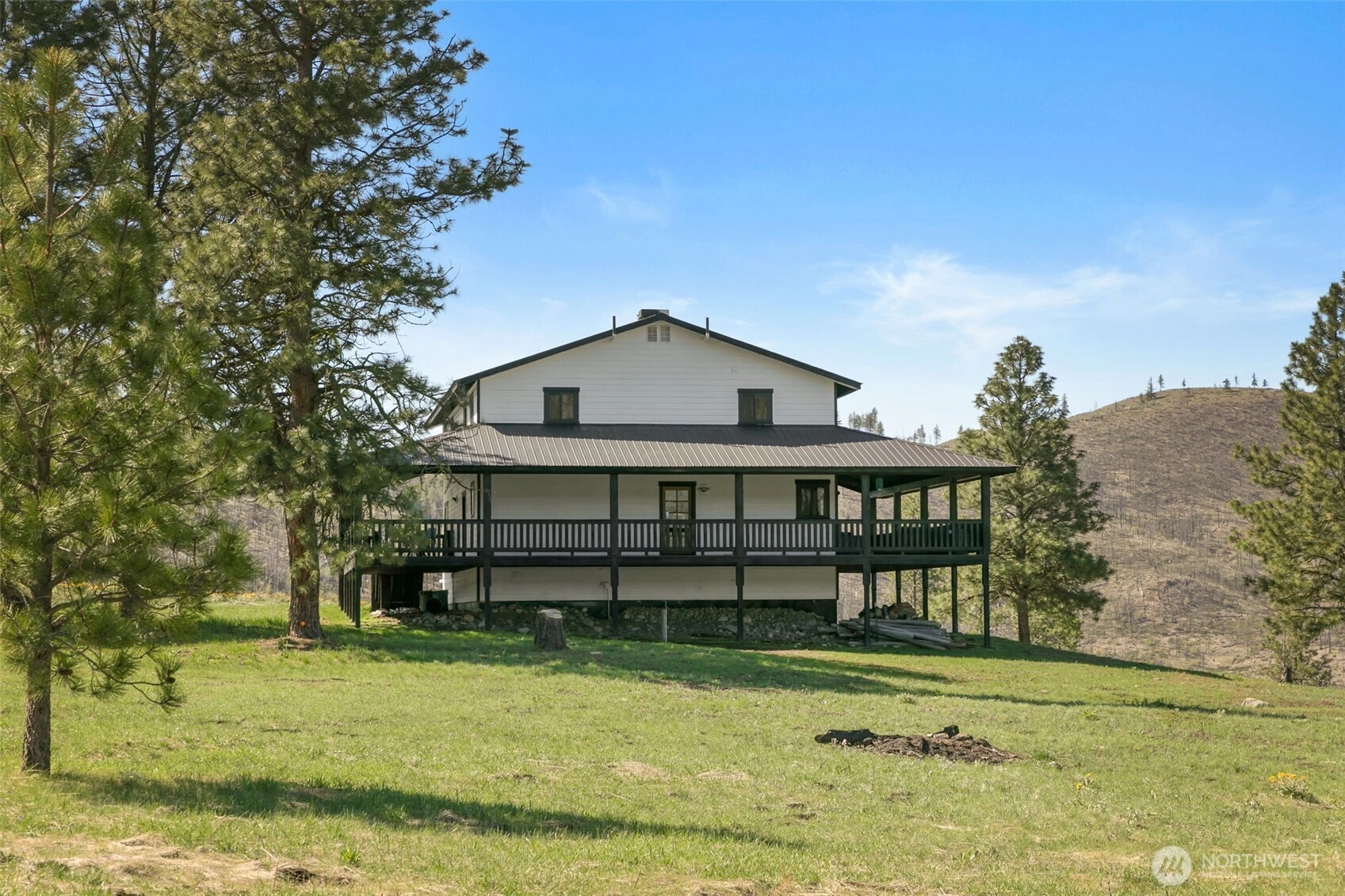 696 Texas Creek Rd Carlton WA 98814