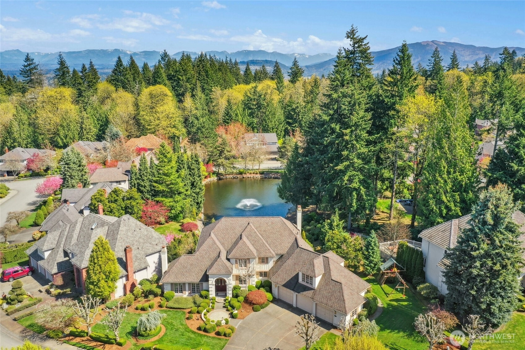 5750 Matterhorn Pl NW Issaquah WA 98027