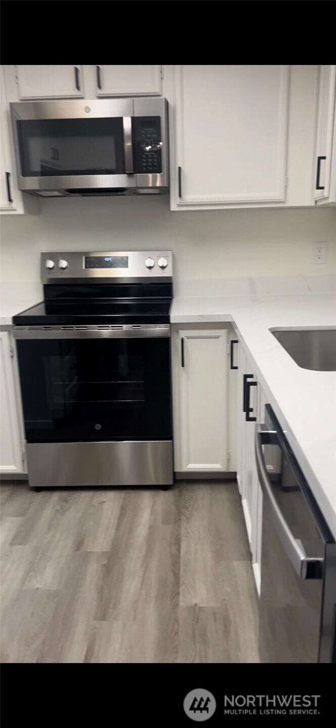 404 10th St Unit D101 Unit D101 Kirkland WA 98033