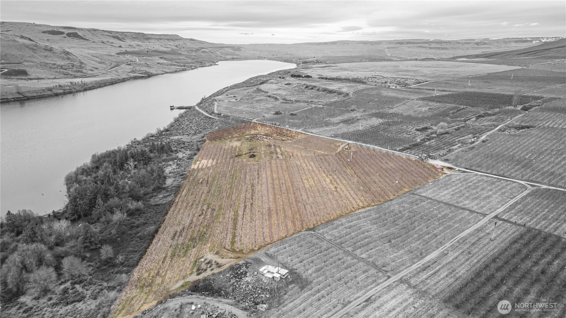 472 C Jack Wells Rd Bridgeport WA 98813