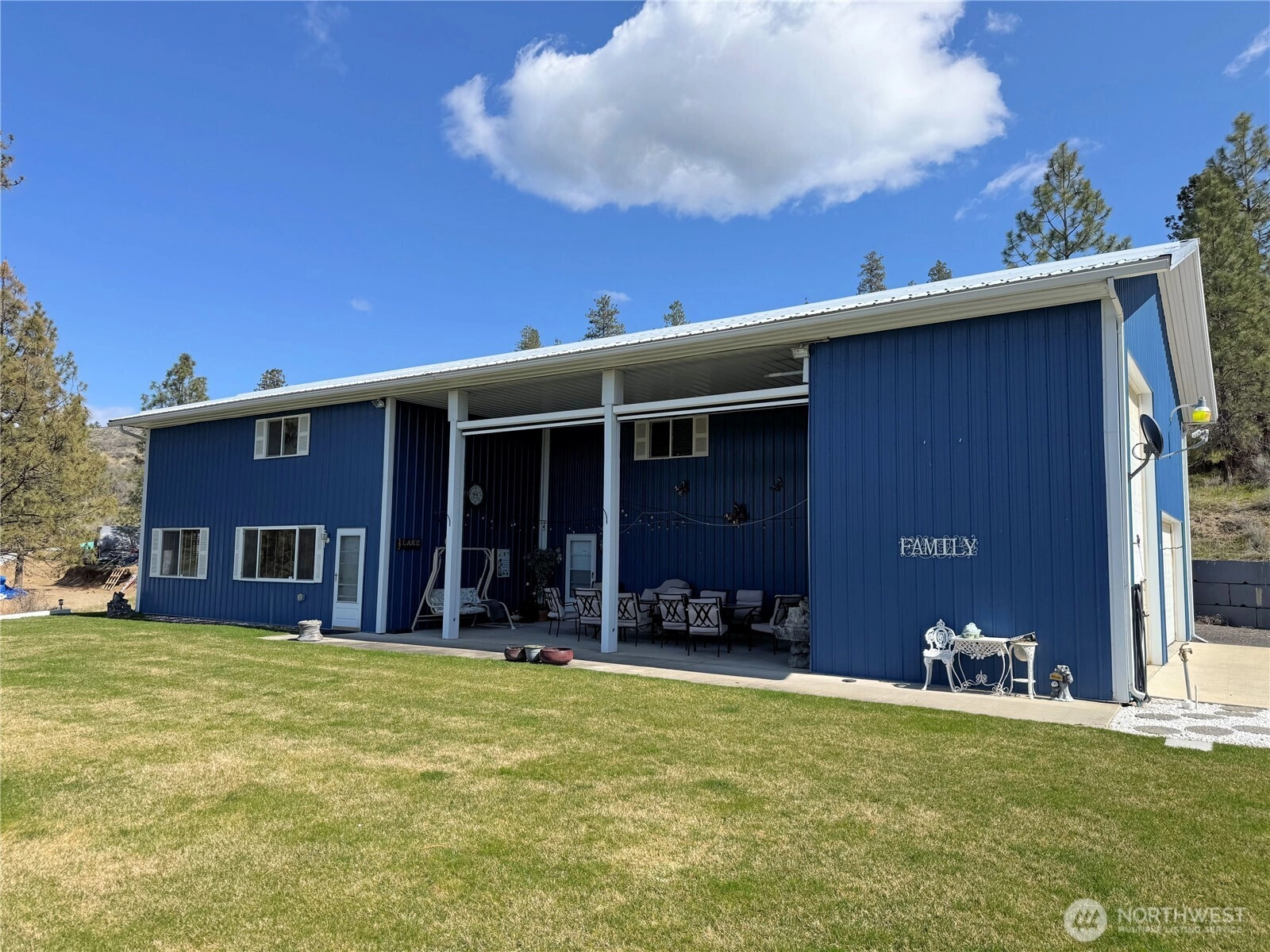 31900 Phillips Ln E Unit  Davenport WA 99122
