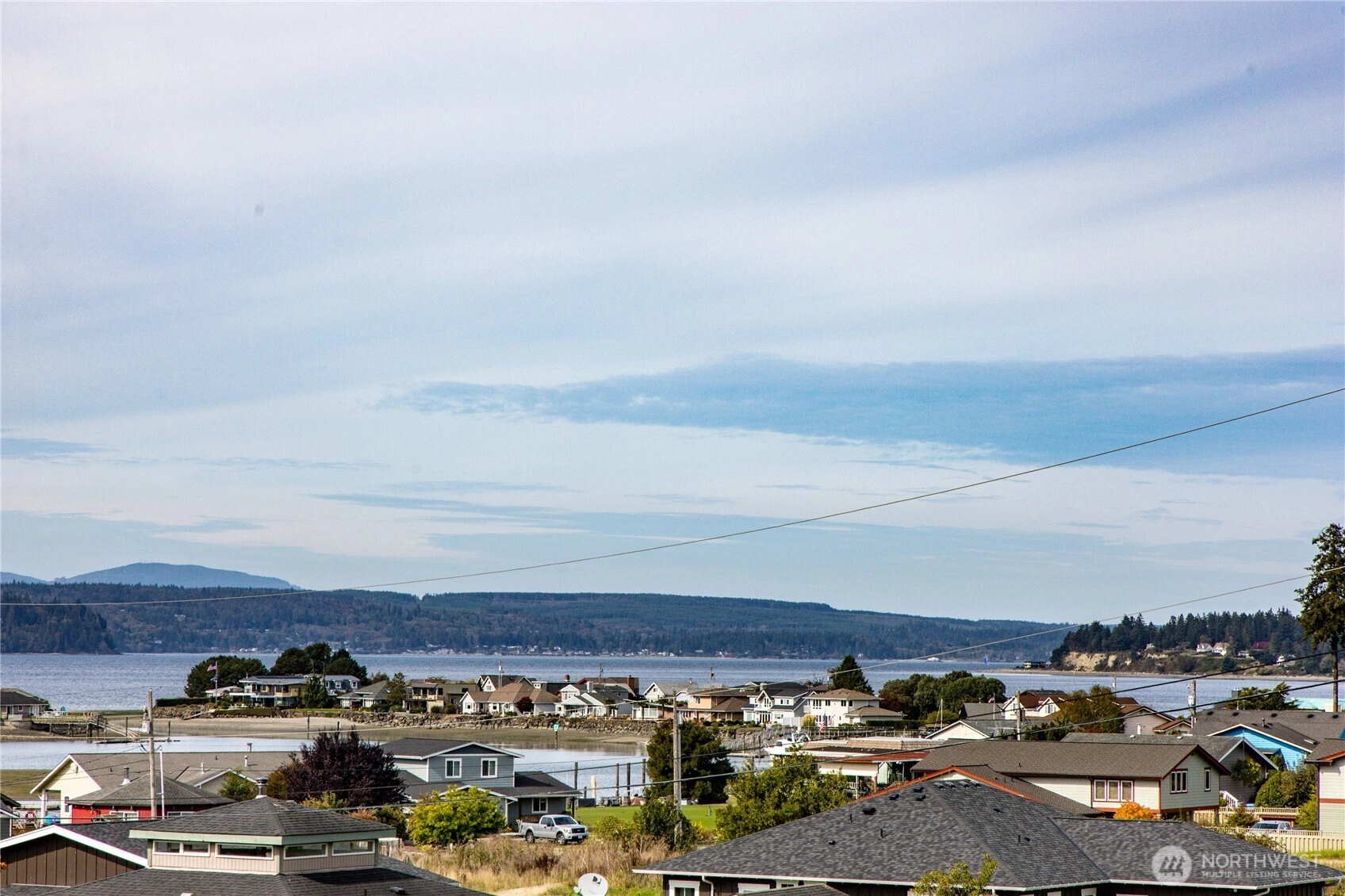 5195 NE Cedar Ln Unit  Hansville WA 98340